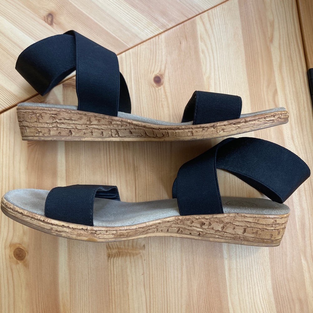 Charleston Shoe Co Benjamin Wedge Sandals Women’s 9